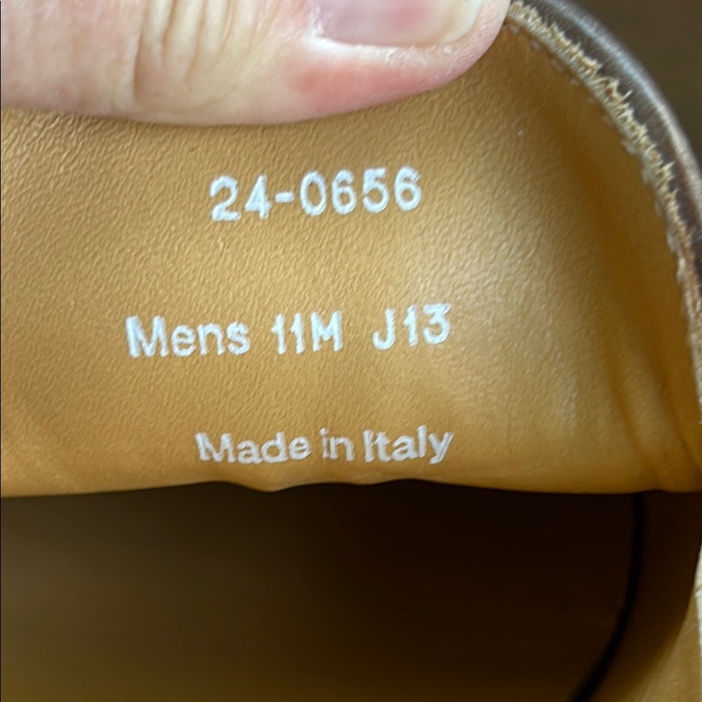 Johnston & Murphy Handcrafted Italian Leather Tassel Loafers Size 11M - Picture 4 of 8